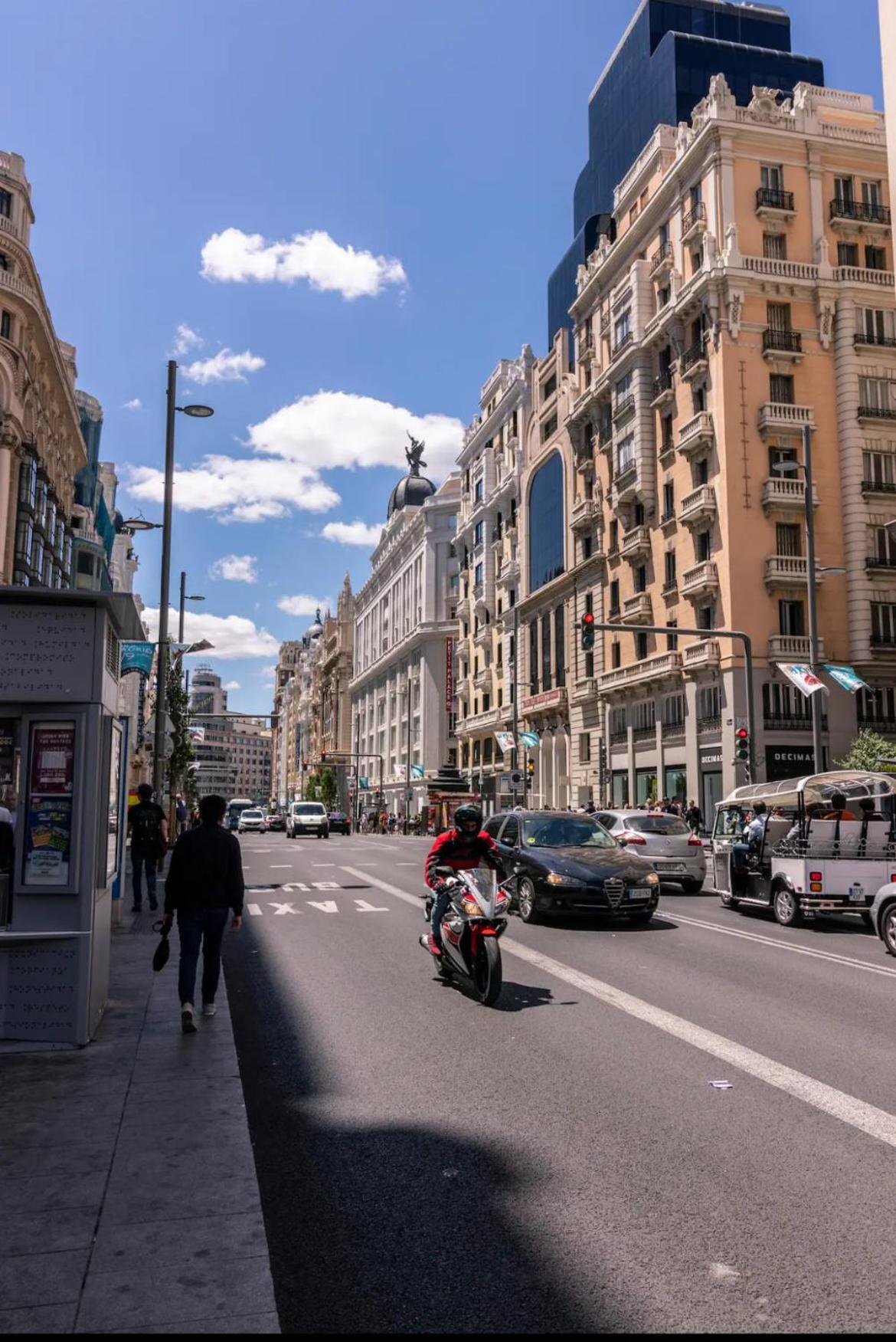 Estudio Plaza Neptuno Мадрид Екстериор снимка